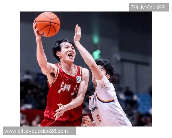 吴前全明星篮球之路：从默默无闻到闪耀赛场的传奇故事